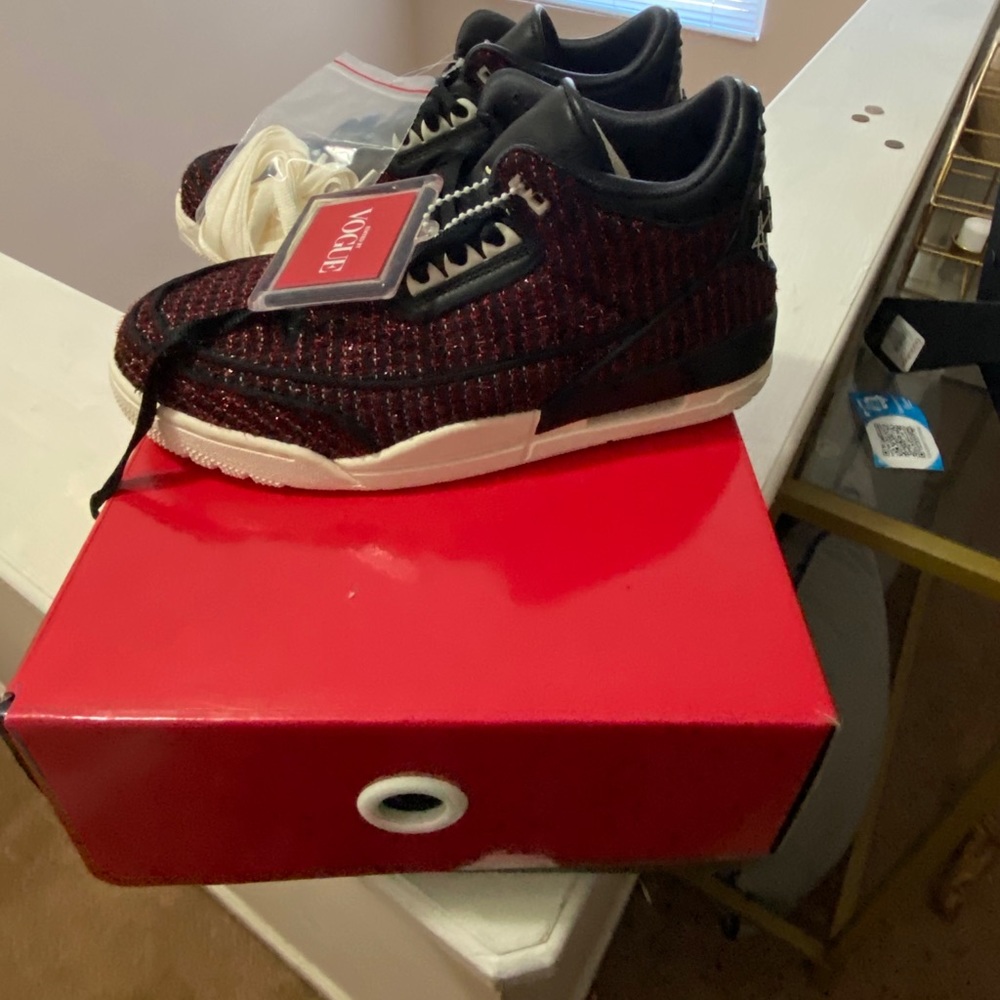 Jordan x Vogue Jordan 3 AWOK NRG